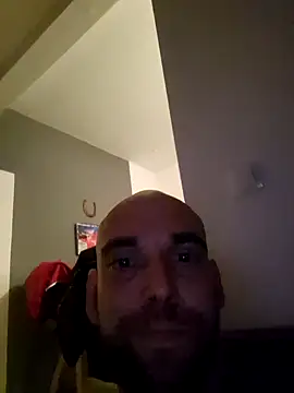 Snapshot of Smokeym123 chatting on 12/01/25, 12:04 Smokeym123 online show from 12/01/25, 12:04