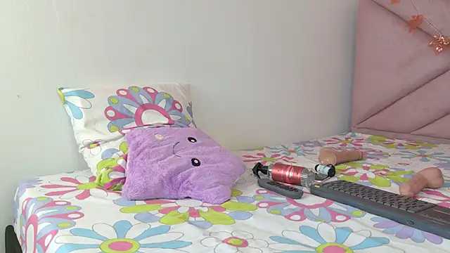 eva sin18 online show from 11/27/25, 02:13