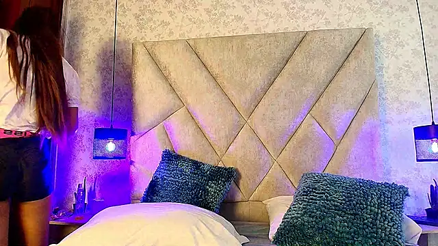 AmbarRaj online show from 11/12/25, 12:16