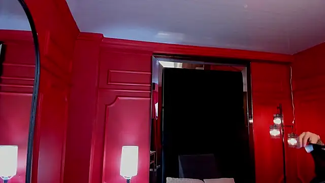 roxy hell online show from 10/26/25, 12:22