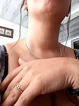 Nathaly 12 online show from 11/11/25, 05:35