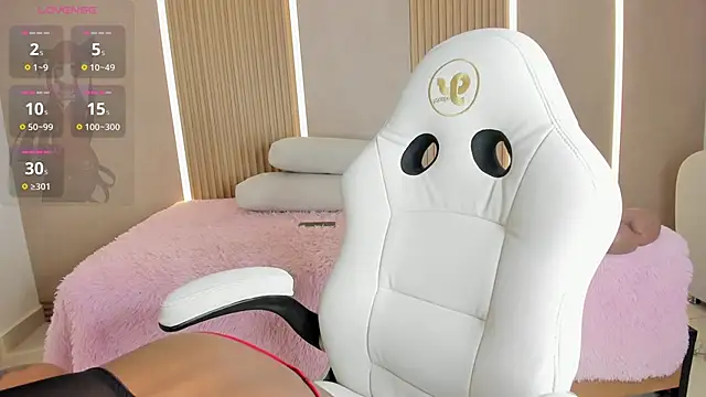 stephany summer online show from 03/14/26, 07:52