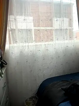 Snapshot of VictoriaGerard_Pink chatting on 12/21/25, 06:26 VictoriaGerard Pink online show from 12/21/25, 06:26