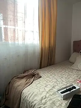 Snapshot of VictoriaGerard_Pink chatting on 02/15/26, 09:55 VictoriaGerard Pink online show from 02/15/26, 09:55