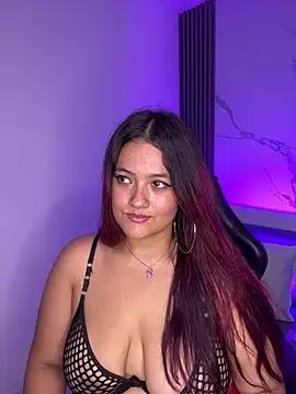 Snapshot of VanessaScott_ chatting on 10/03/25, 06:54 VanessaScott online show from 10/03/25, 06:54