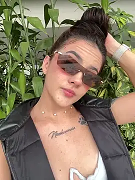 Snapshot of Paulet_Johnson chatting on 03/15/25, 07:48 Paulet Johnson online show from 03/15/25, 07:48