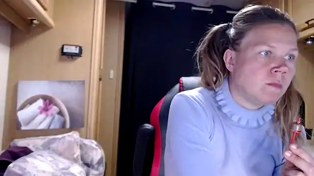 Snapshot of CallMeMaria chatting on 01/16/25, 02:19 CallMeMaria online show from 01/16/25, 02:19