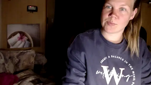 Snapshot of CallMeMaria chatting on 01/22/25, 08:28 CallMeMaria online show from 01/22/25, 08:28