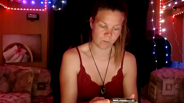 Snapshot of CallMeMaria chatting on 01/31/25, 07:29 CallMeMaria online show from 01/31/25, 07:29