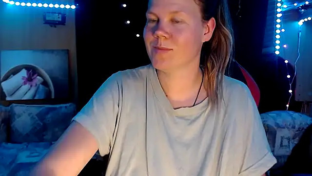 Snapshot of CallMeMaria chatting on 02/28/25, 04:31 CallMeMaria online show from 02/28/25, 04:31