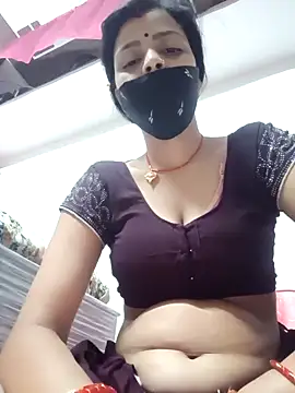 Snapshot of Daya_Chheda chatting on 05/05/26, 11:46 Daya Chheda online show from 05/05/26, 11:46