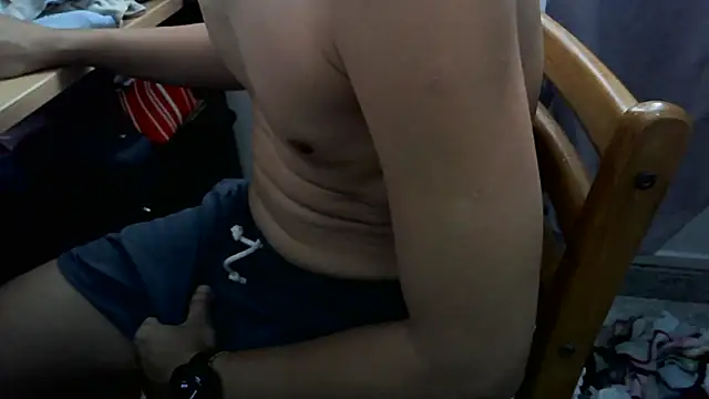 Snapshot of mak_mark92 chatting on 11/11/25, 03:39 mak mark92 online show from 11/11/25, 03:39