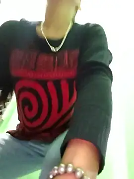 Hotty-Nidhi online show from 01/12/26, 03:28