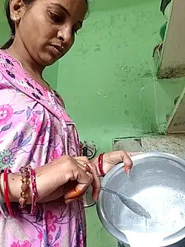 Hotty-Nidhi online show from 02/24/26, 05:16