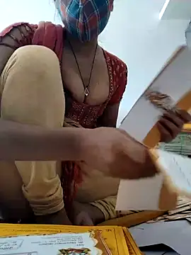 indiancute43 online show from 03/15/25, 05:19