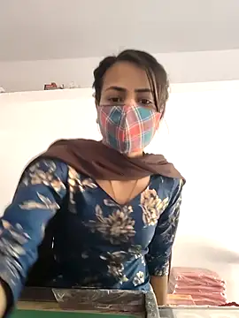 indiancute43 online show from 03/18/25, 05:41