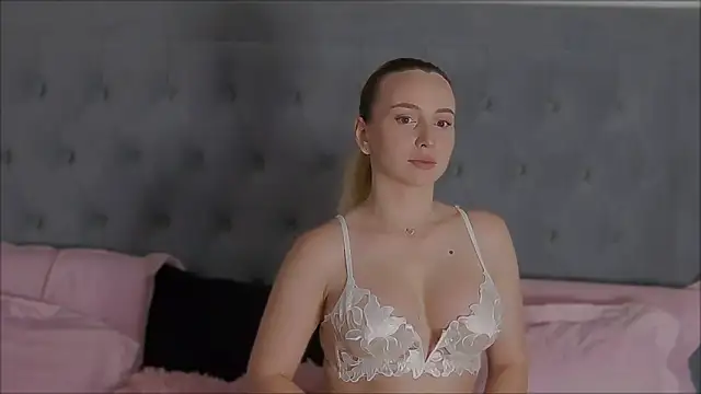 AlexisWhit online show from 06/06/26, 06:40