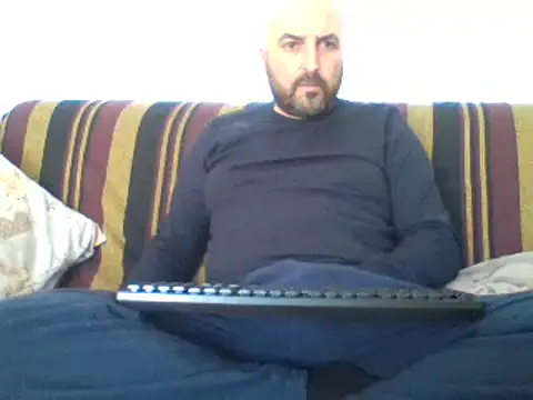 maxxxio12 online show from 03/14/25, 10:07