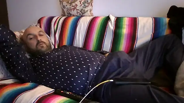 maxxxio12 online show from 04/15/26, 07:58