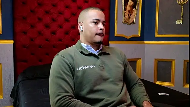 AshtonnSummer online show from 03/20/25, 11:38