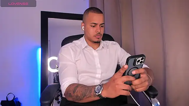 AshtonnSummer online show from 03/20/25, 11:23