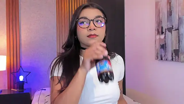 Snapshot of Abby_sinss chatting on 11/27/25, 08:00 Abby sinss online show from 11/27/25, 08:00