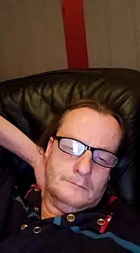 namorreyeb1 online show from 02/18/25, 06:58