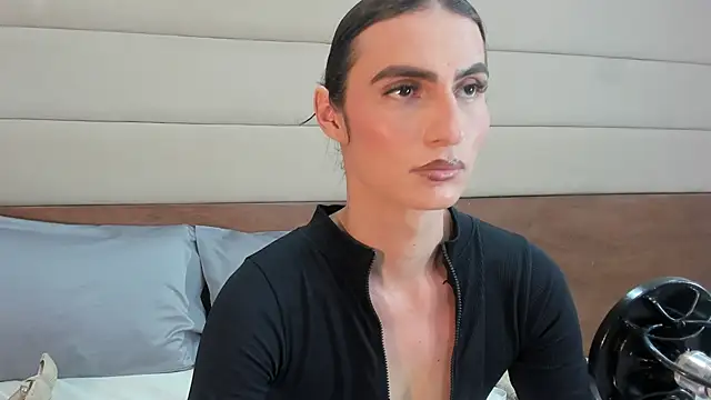 Snapshot of shantall_skinny chatting on 09/10/25, 07:25 shantall skinny online show from 09/10/25, 07:25