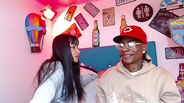 lili roussi online show from 11/26/25, 12:33