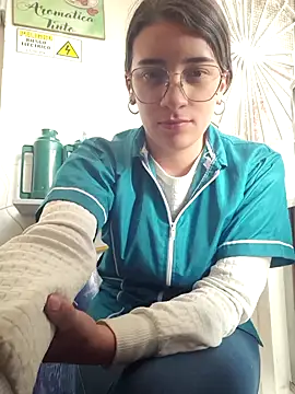 HOLY DOLL online show from 11/27/25, 09:06