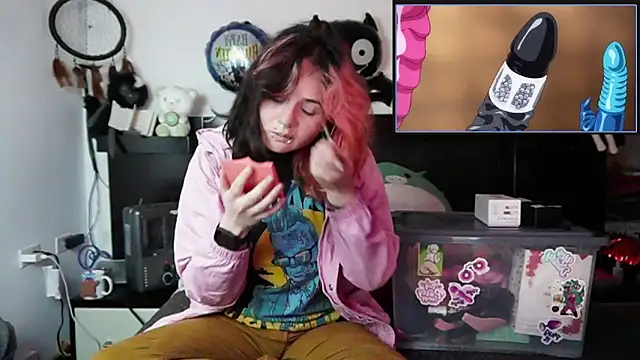 Devil And Princess online show from 10/24/25, 01:35