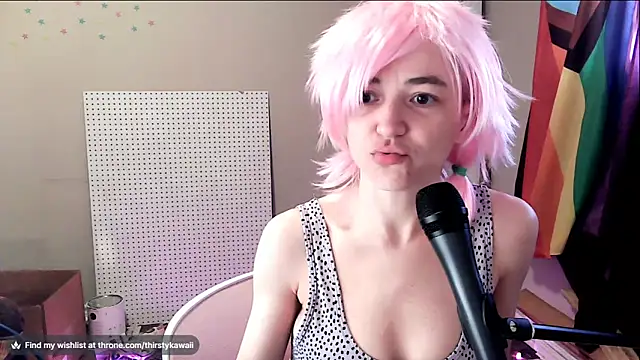 Snapshot of ThirstyKawaii chatting on 03/10/25, 04:35 ThirstyKawaii online show from 03/10/25, 04:35