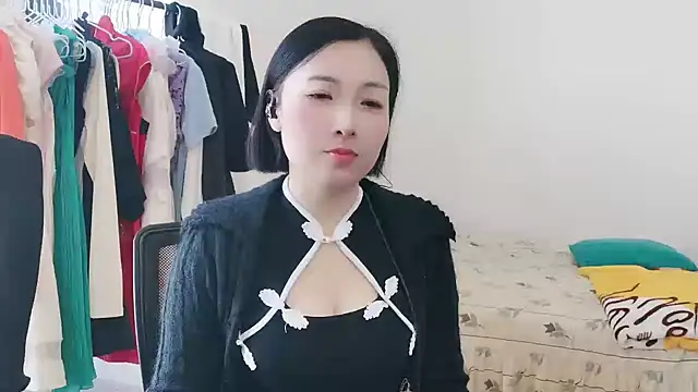 Rachel-6600 online show from 11/04/25, 01:59