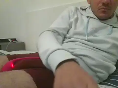 Snapshot of nico34000_sexy chatting on 03/21/25, 05:12 nico34000 sexy online show from 03/21/25, 05:12