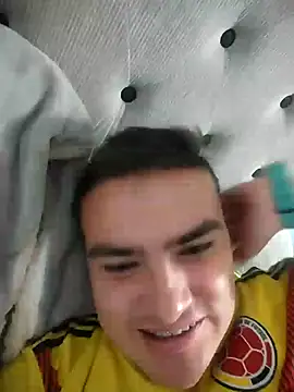 Snapshot of Andy-rtg chatting on 03/13/25, 01:10 Andy-rtg online show from 03/13/25, 01:10