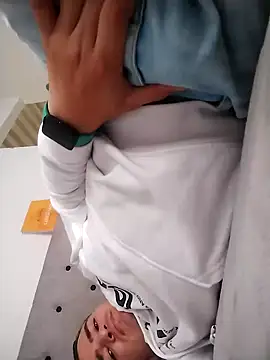 Snapshot of Andy-rtg chatting on 03/16/25, 08:32 Andy-rtg online show from 03/16/25, 08:32