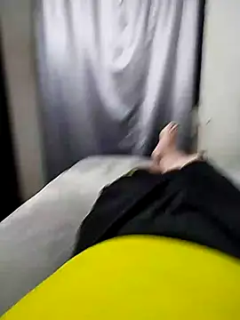 Snapshot of Andy-rtg chatting on 03/19/25, 12:59 Andy-rtg online show from 03/19/25, 12:59