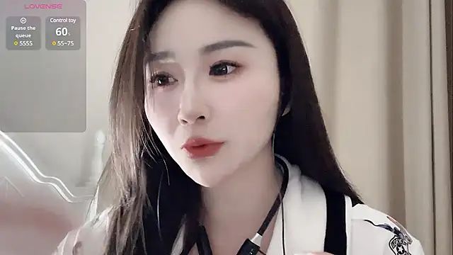 Snapshot of sexy-cc666 chatting on 03/14/25, 07:23 sexy-cc666 online show from 03/14/25, 07:23