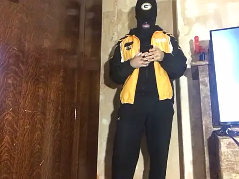 HairyCubBttmboy online show from 10/06/25, 10:40