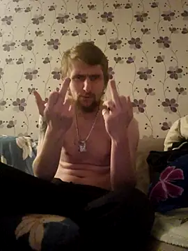 Snapshot of ThePython666 chatting on 10/04/25, 08:51 ThePython666 online show from 10/04/25, 08:51