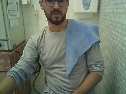 pdasgyn online show from 10/01/25, 01:39