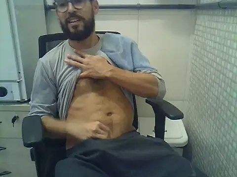 pdasgyn online show from 04/27/26, 04:49