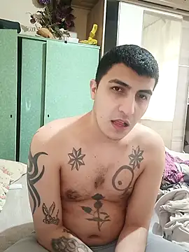 Snapshot of Kadir1320@xh chatting on 03/20/25, 02:53 Kadir1320xh online show from 03/20/25, 02:53