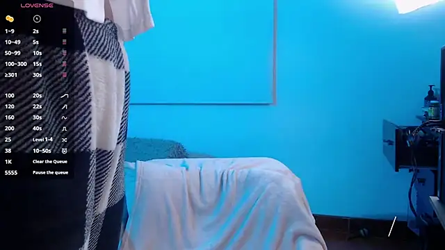 Snapshot of Soy_mangx chatting on 11/08/25, 02:12 Soy mangx online show from 11/08/25, 02:12