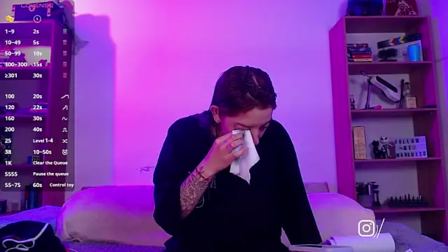 Snapshot of Soy_mangx chatting on 11/29/25, 02:25 Soy mangx online show from 11/29/25, 02:25