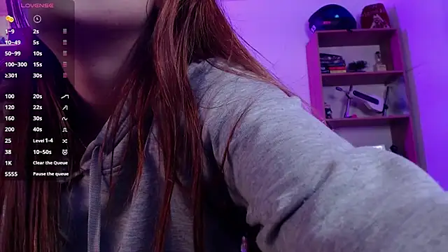 Snapshot of Soy_mangx chatting on 12/15/25, 02:05 Soy mangx online show from 12/15/25, 02:05