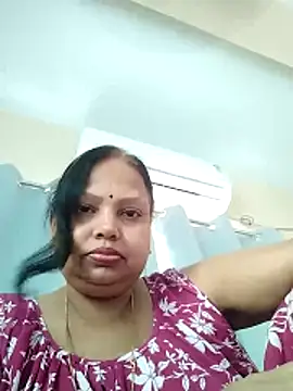 Arohi35 online show from 05/18/26, 02:18