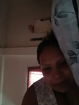 Arohi35 online show from 06/15/26, 08:49