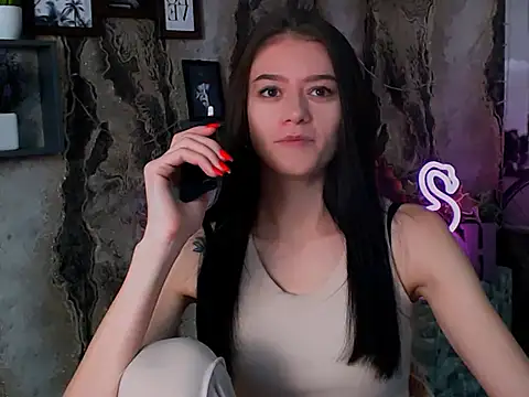 Snapshot of LanaTey chatting on 09/28/25, 10:09 LanaTey online show from 09/28/25, 10:09