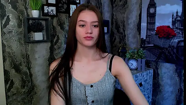 LanaTey online show from 02/25/26, 06:01